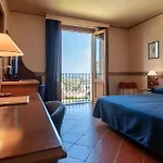Hotel Ariotto Village