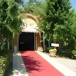 Ariotto Village Hotel 4*