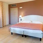 Hotel Ariotto Village