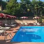 Hotel Ariotto Village Terruggia