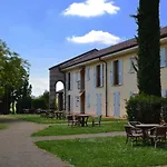 Hotel Ariotto Village 4*