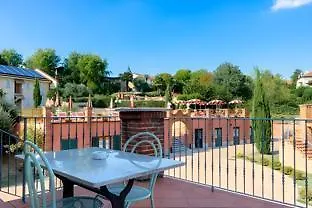 호텔 Ariotto Village Terruggia