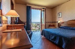 Ariotto Village Hotel