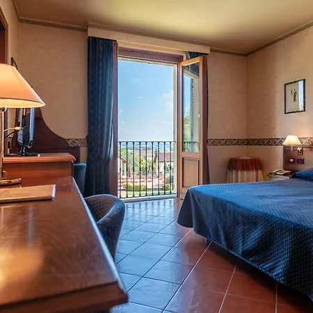 Hotel Ariotto Village Terruggia