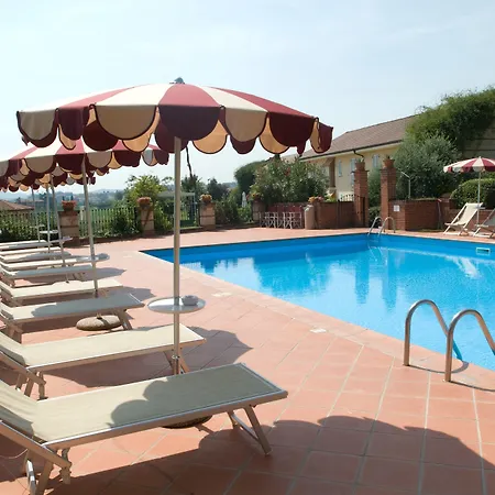 Hotel Ariotto Village 4*