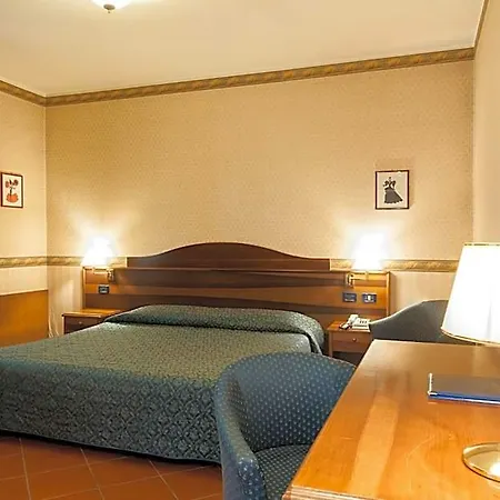 Hotel Ariotto Village 4*
