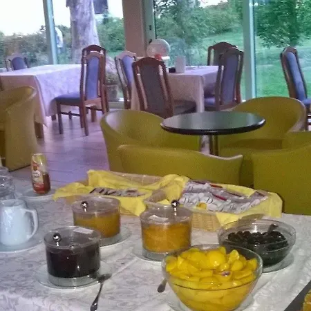 Hotel Ariotto Village 4*