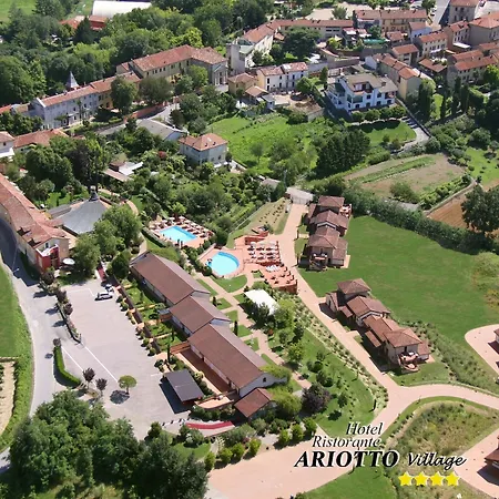 Ariotto Village Hotel